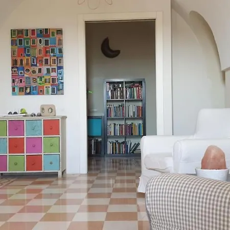 A Casa Di Michele Della Scuola Apartment Cozzana